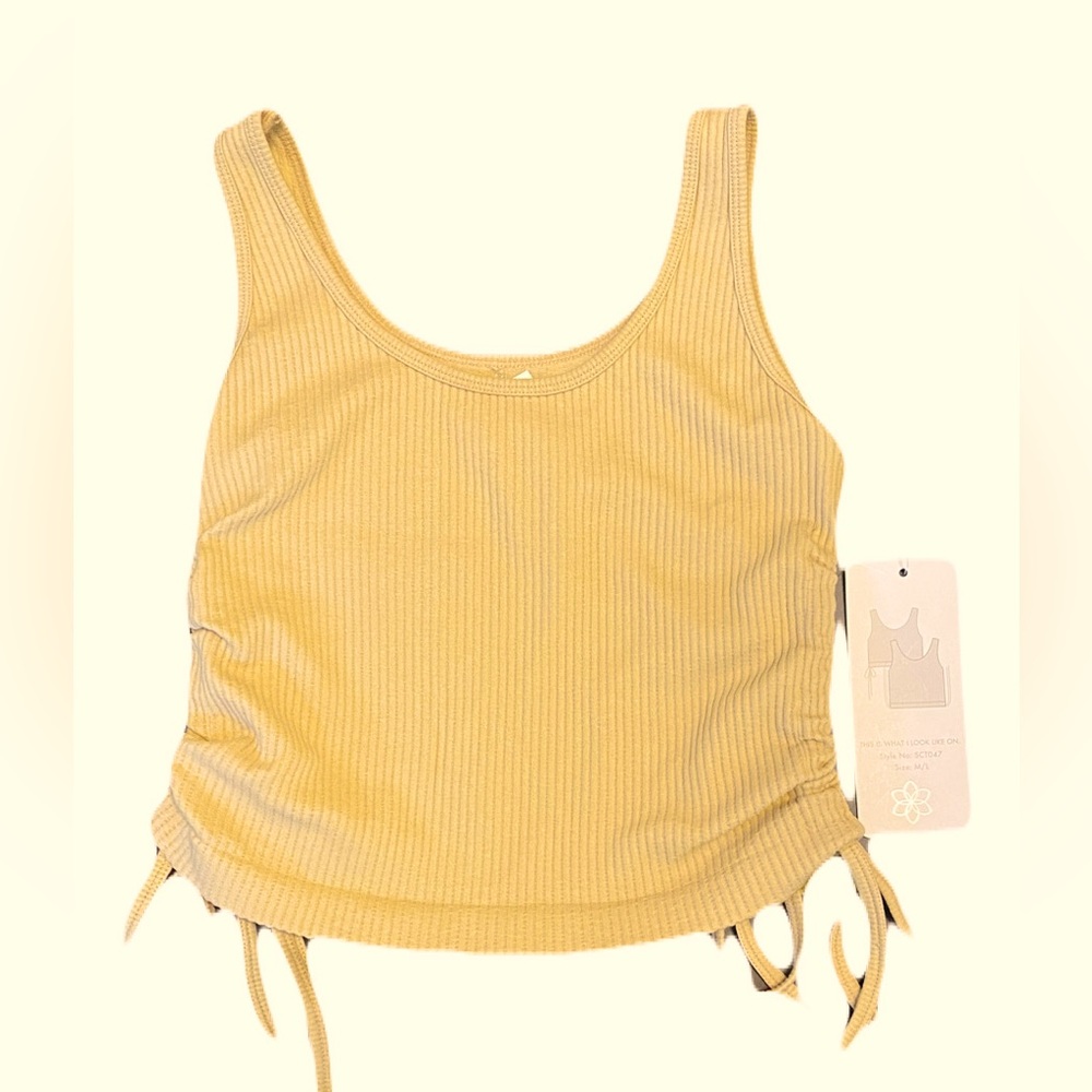 Aura stretchy Nude Crop/ Tank top Sz M/L